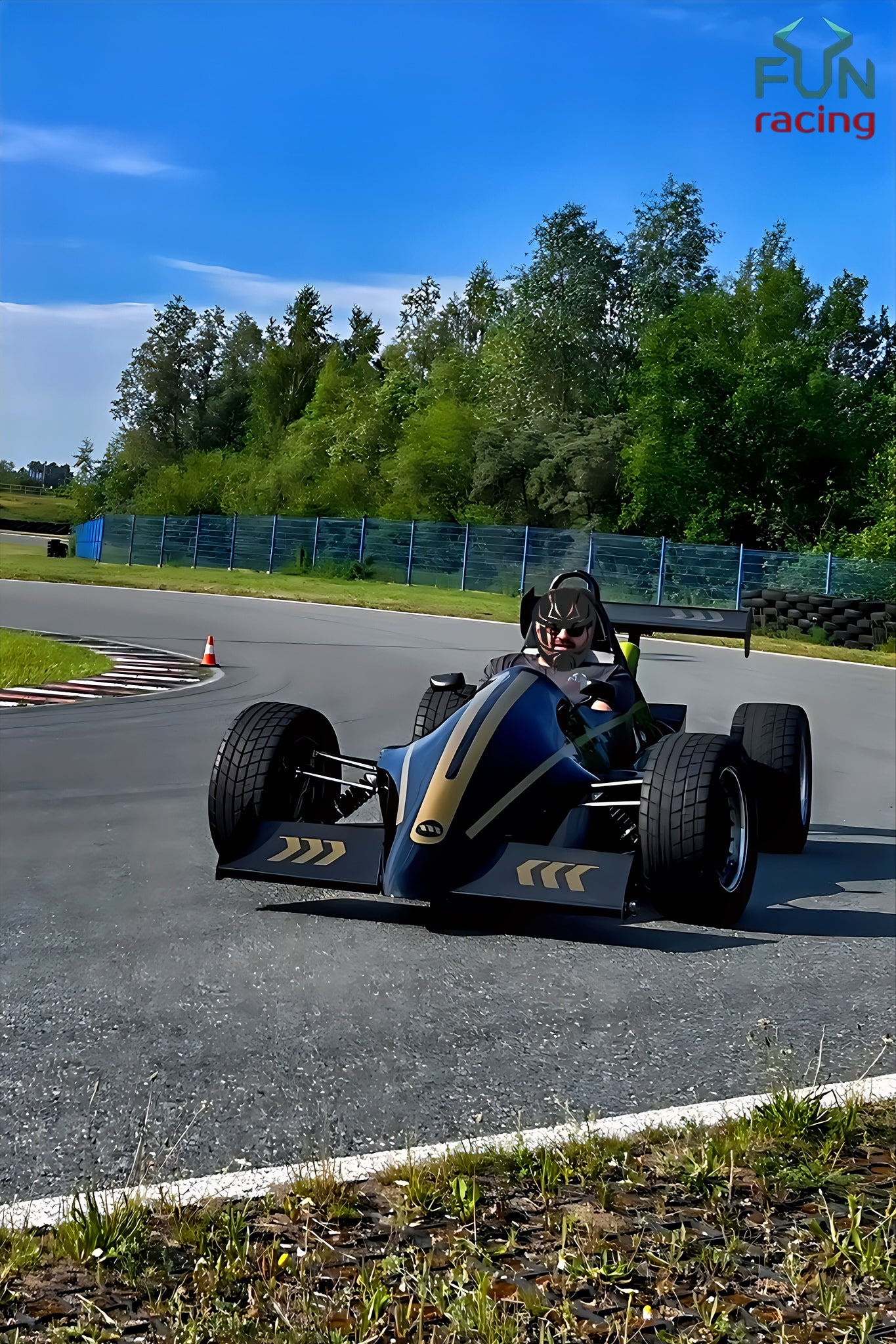 Driving GKD Lotus Super 7 Słomczyn Track 30.03.25