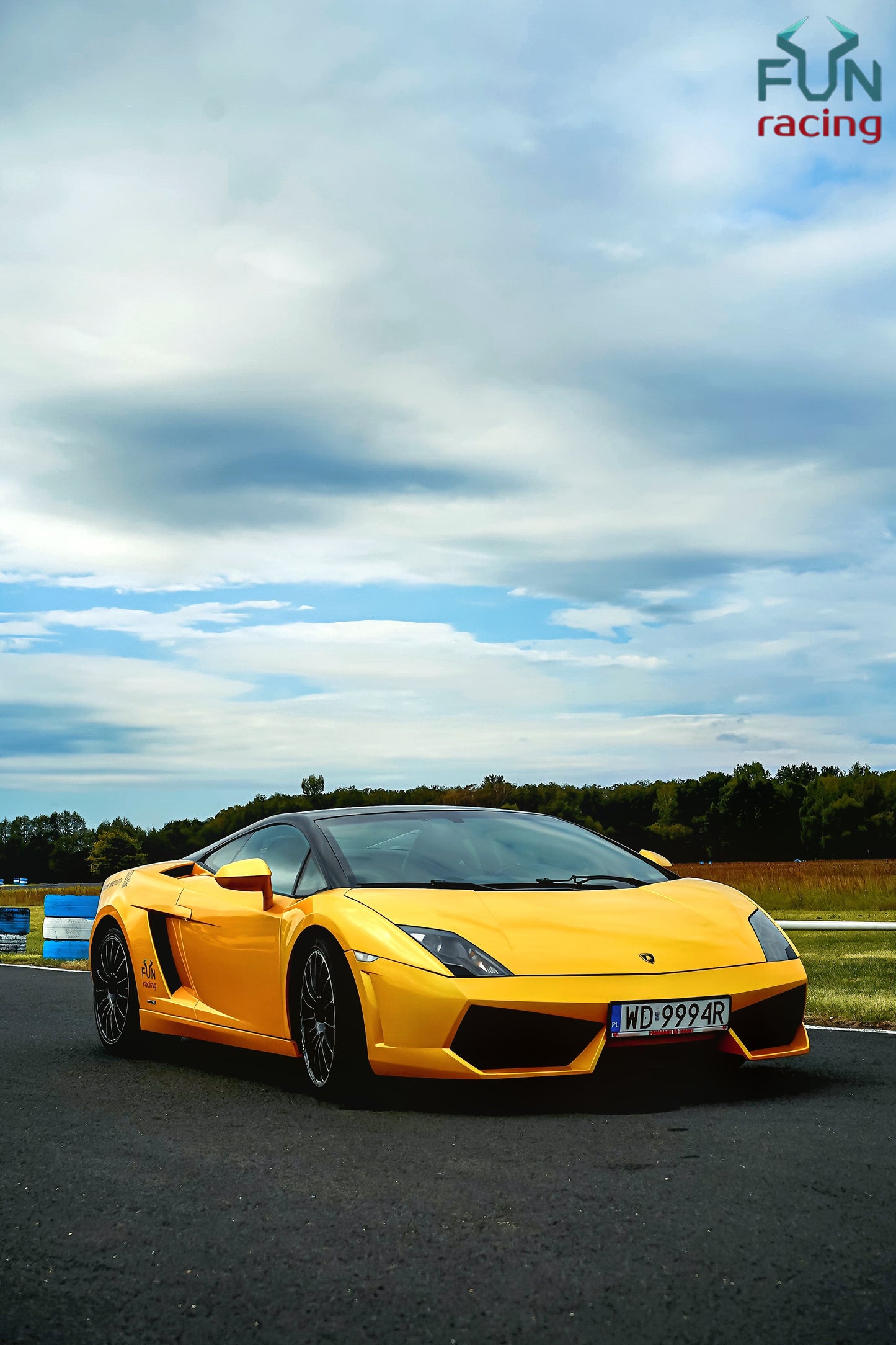 Co-Drive Lamborghini Gallardo ulicami miasta