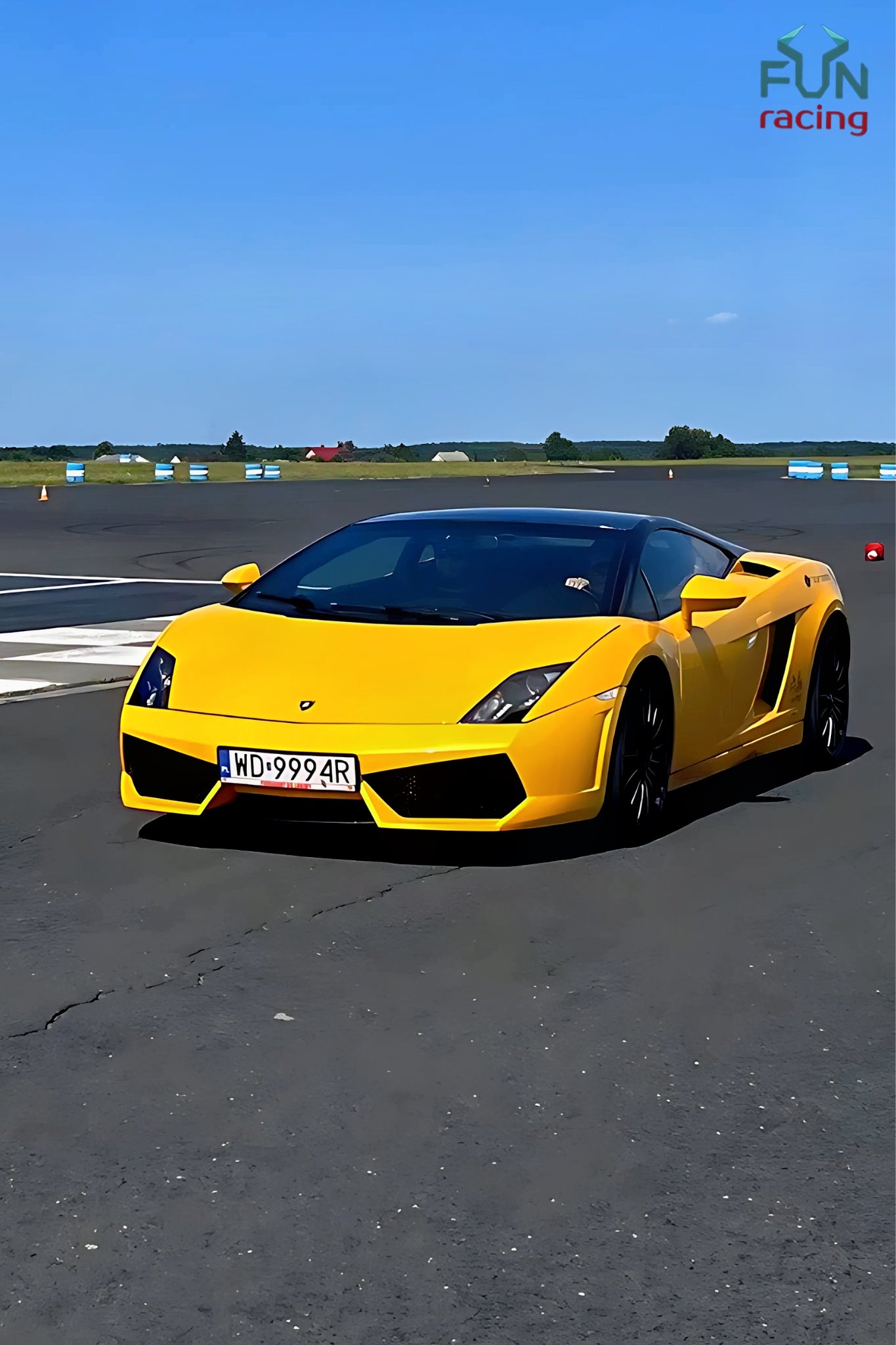 Co-Drive Lamborghini Gallardo ulicami miasta