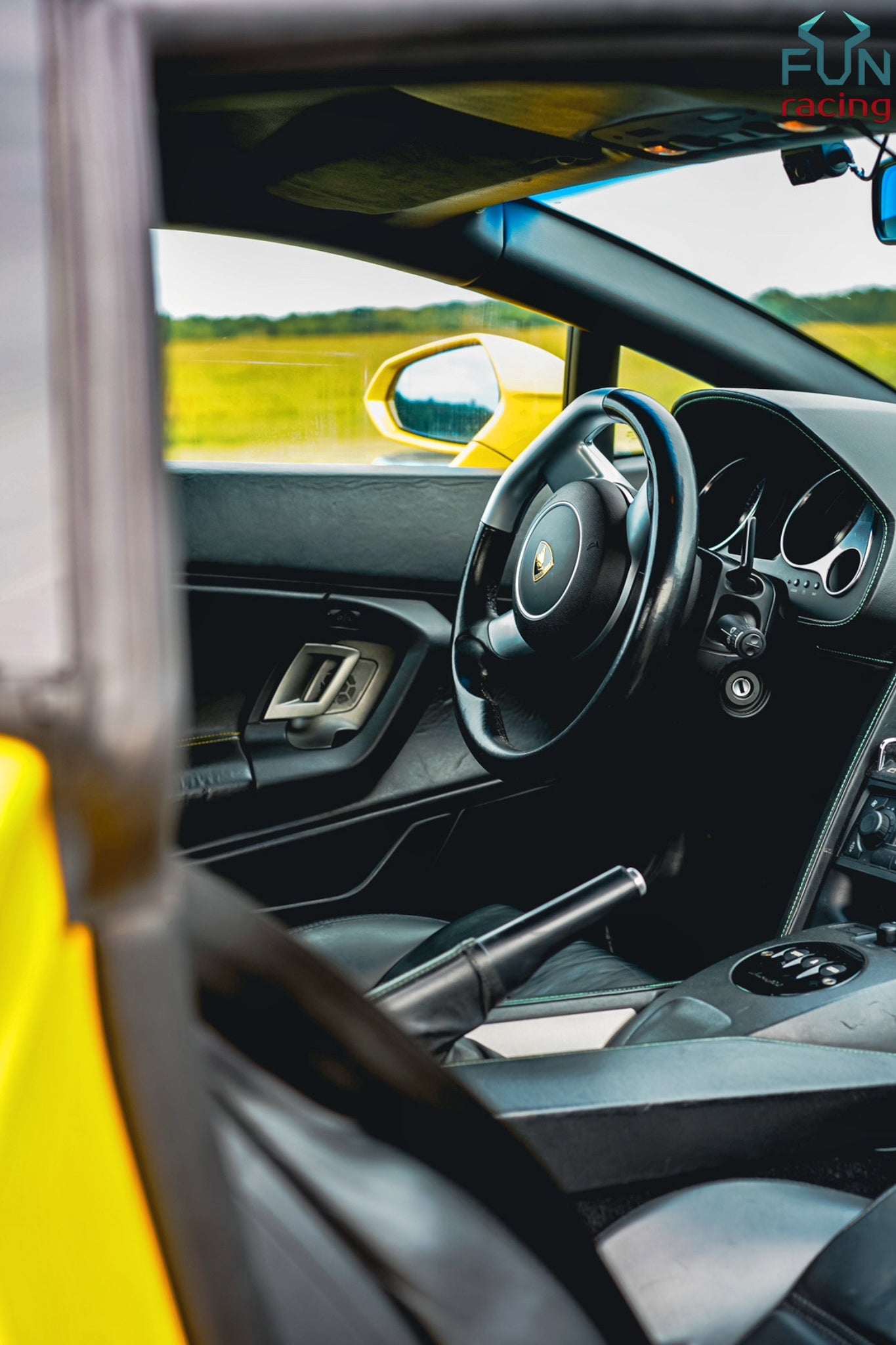 Co-Drive Lamborghini Gallardo ulicami miasta