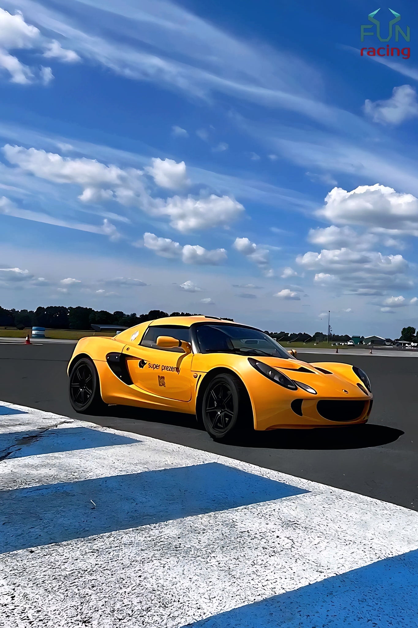 Ferrari vs Lotus