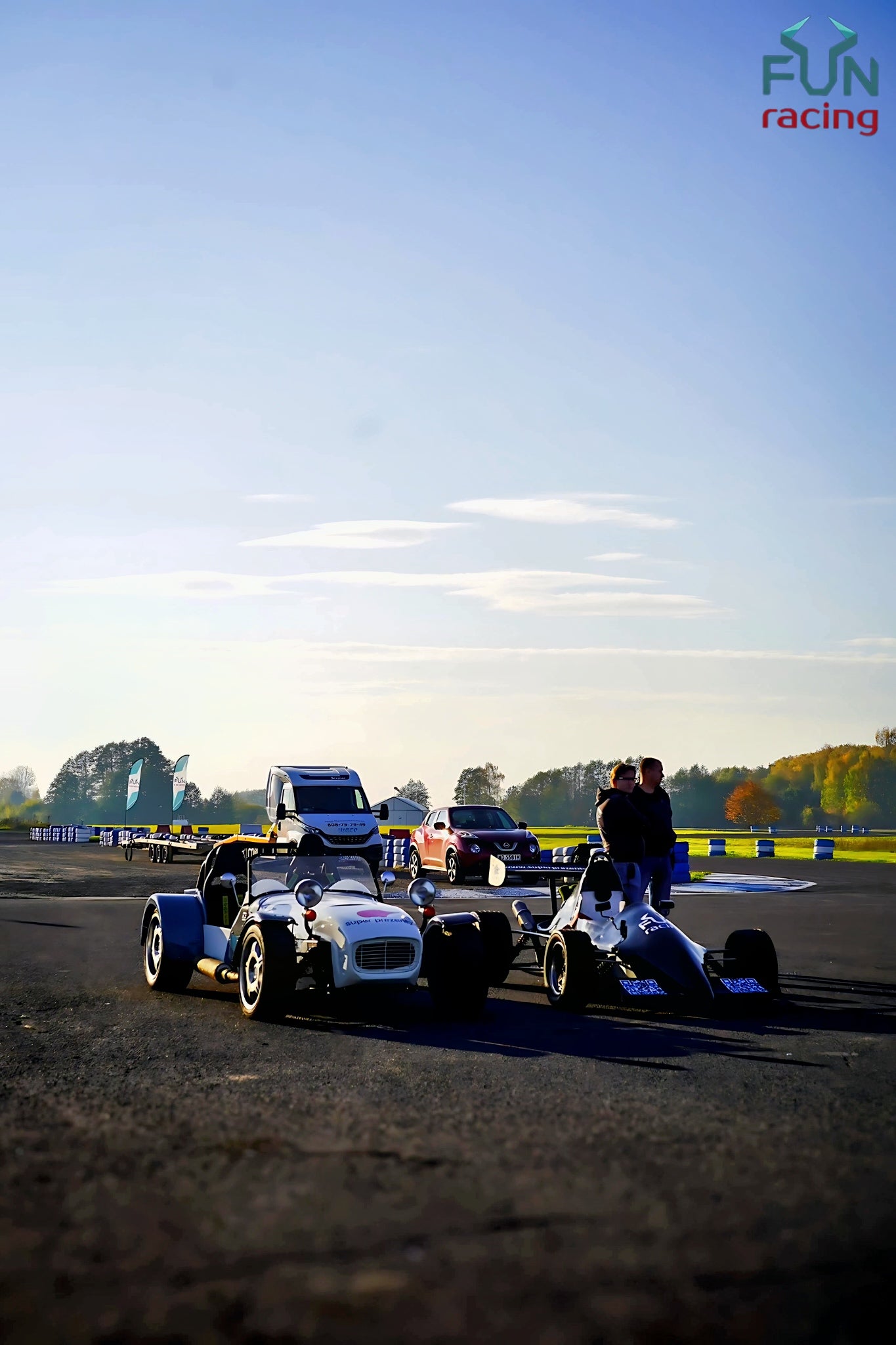 Driving the GKD Lotus Super 7